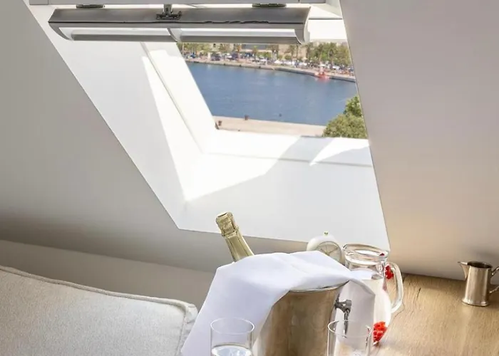 Appartement Newly And Modernly Renovated-studio Gilda-breathtaking Waterfront With Yacht Views Makarska